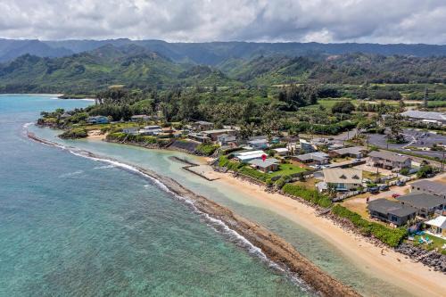 Laie House | Discover Oahu's Best Kept Secret with Private Beach Access