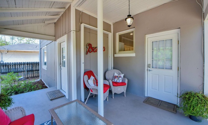 Tuscaloosa Apartment | Oak - Apt.1 - Book for 30 days or longer!