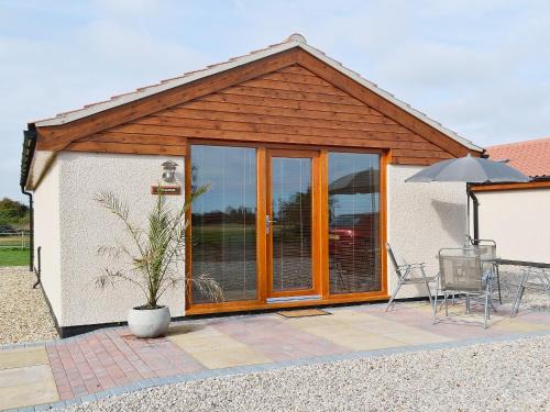 Skegness House | Pet-Friendly Oak Cottage: 4-Star Stay with Amazing Reviews