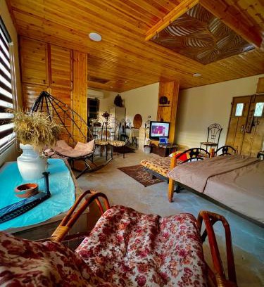 Suwailih House | Discover Comfort at Oak Farm مزرعة الملّول - Rated 9/10