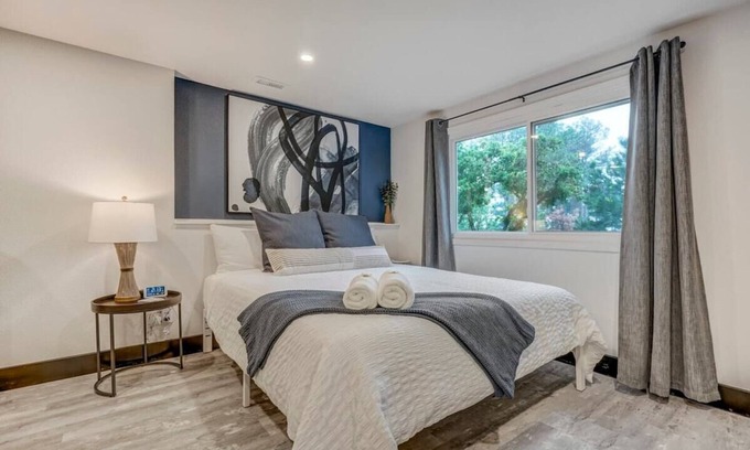 Woodmoor Apartment | Delightful Oak Hills Loft: King Workspace & Scenic Views
