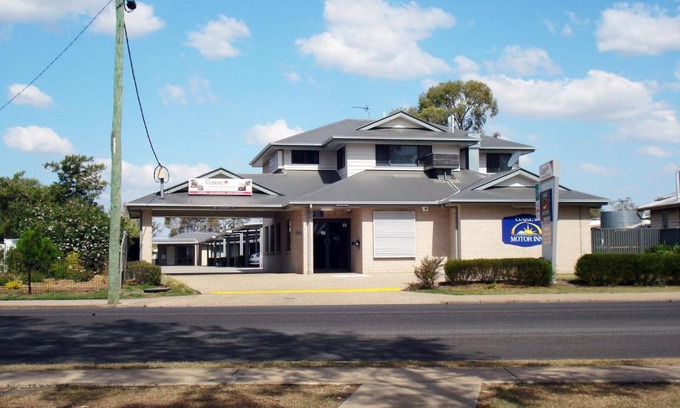 Oakey Hotel | Oakey Motor Inn: Family-Friendly Stay with High Guest Ratings