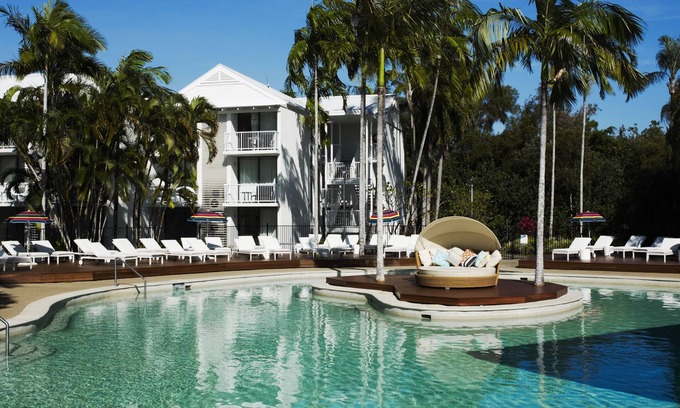 Port Douglas Hotel | Relax at Oaks Port Douglas Resort - 4-Star Oasis with Pool
