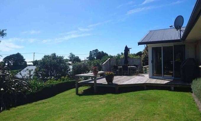 Oakura Villa | Exceptional Oceanfront Memories at McFarlane in Oakura