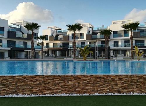 Guardamar del Segura Apartment | Beachfront Oasis X 106: Family-Friendly with Spa & Pool