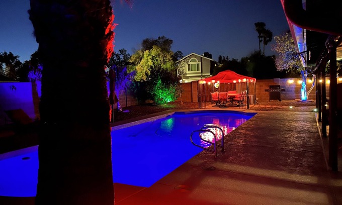 Alta Mesa Community Association House | Desert Oasis: Dive into Luxury with Heated Pool & Spa