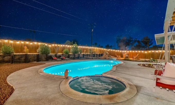 Twentynine Palms House | Relaxing Oasis of Mara: Heated Pool Near Joshua Tree N.P.