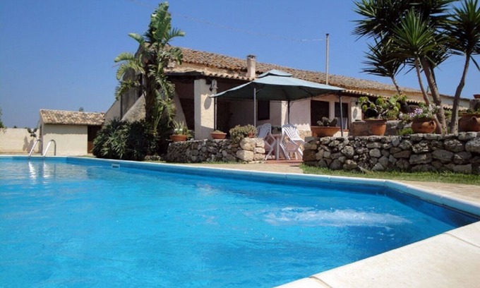 Syracuse House | Relaxing Oasis with Ocean Views, Just Minutes from the Beach