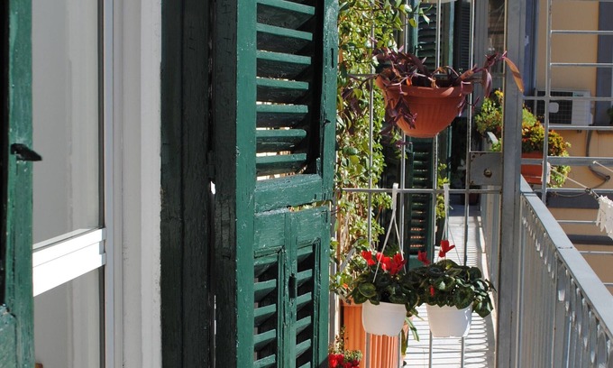 Montecalvario Apartment | Tranquil Retreat in the Heart of Historic Center