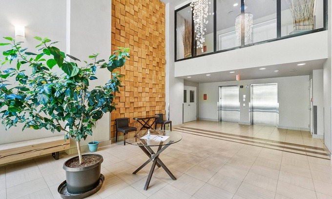 Sicamous Condo | Relaxing Retreat at Mara Lake: 2-Bedroom Condo with Pool