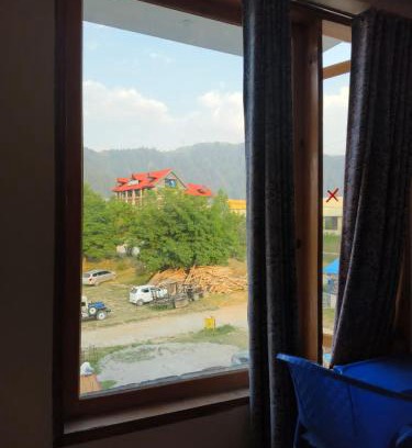 Shogran House | Oasis