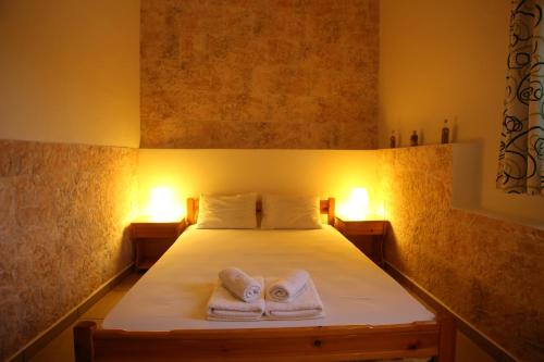 Galissas Apartment | Cozy Oasis Rooms & Studios in Galissas - Family Friendly Stay