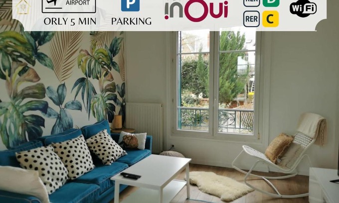 Juvisy-sur-Orge House | Convenient Oasis Train Station Hotel - Close to Paris