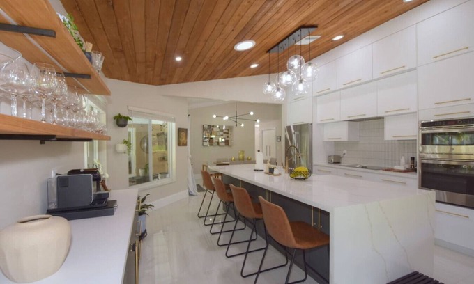 University Drive Apartment | Oasis with Enclosed Heated Pool
