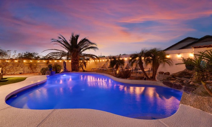 Deer Valley House | Relaxing Oasis with Private Pool & King Size Bed Retreat