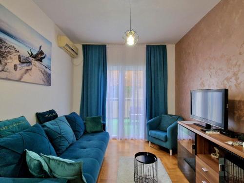 Golubovina Apartment | OAZA APARTMENT: 4-Star Stay with Pet & Child Amenities