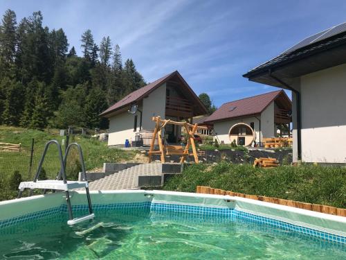 Ujsoy Ski Chalet | Oaza Soblówka: 9/10 Rated Hotel with Oceanfront Views