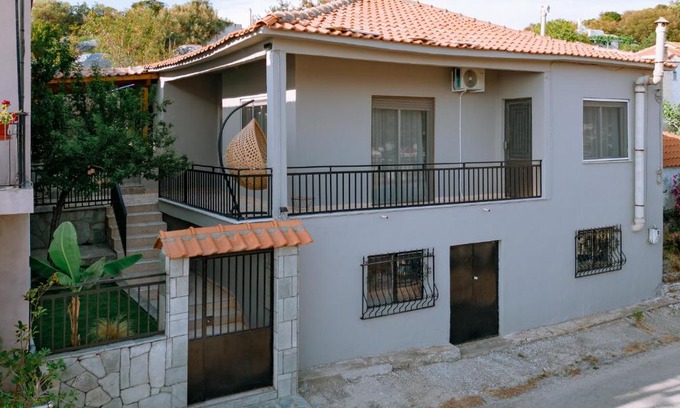 Prinos House | Discover OAZA Thasos: 4-Star Comfort with Family-Friendly Amenities