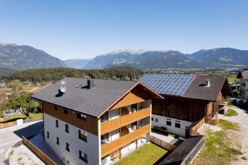 Santo Stefano Apartment | Family-Friendly Getaway at Obergasserhof Apt Waldruhe