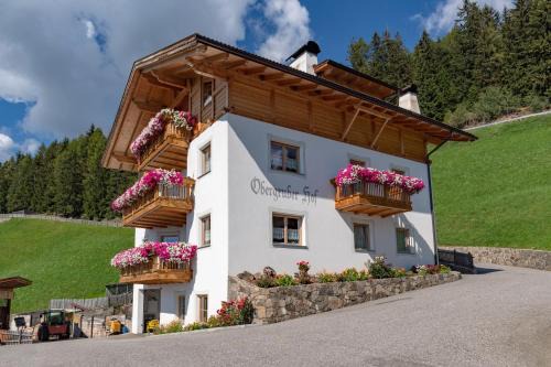 Chiusa Apartment | Obergruberhof: Oceanfront Bliss with Breakfast Included