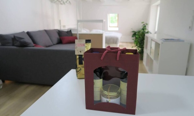 Altstadt Apartment | Explore Oberstüble at St. Johann: Family-Friendly Getaway