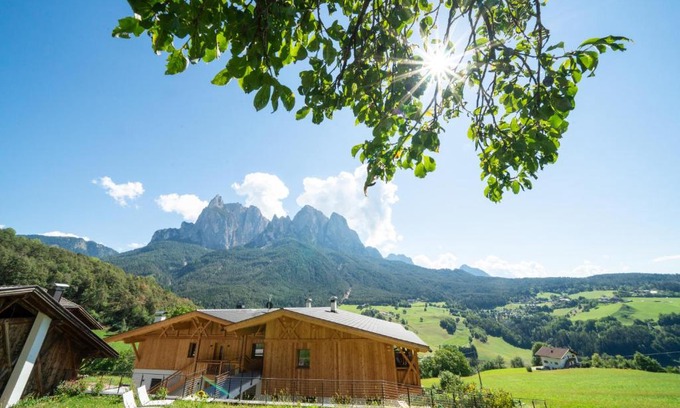 Castelrotto Apartment | Family-Friendly Oberzerod Apartments with Top-Rated Service