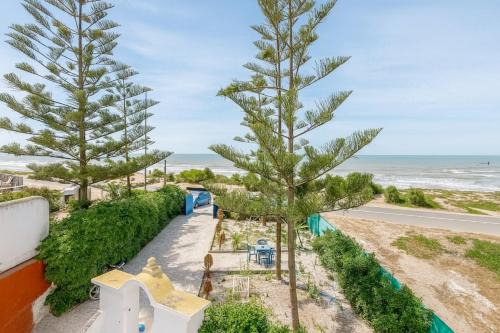 Casablanca Apartment | Beautiful Étage Villa with Ocean View and Private Beach