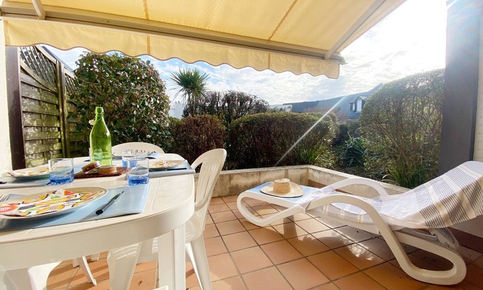 Carnac Apartment | Discover OCÉANIA 2: Family-Friendly Retreat by the Beach