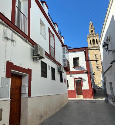 Lebrija Apartment | Pet-Friendly Ocón 2: Guest Rated 9.9 with Family Amenities