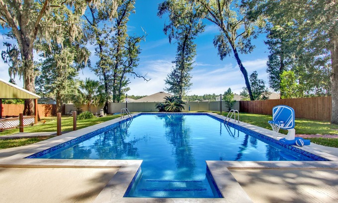 Fort King District House | Ocala Oasis: 4BR Retreat with Pool & Game Room