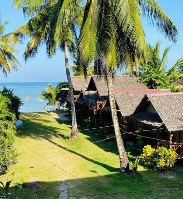 Busuanga Hotel | Discover Ocam Casadyan Inn: Pet-Friendly Beach Retreat