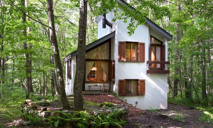 Kita Karuizawa House | Relax in Two Villas with Sauna at Karuizawa Forest Cabin