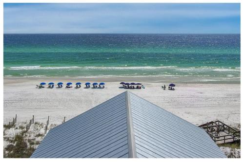 Chivas Bluff House | Beachfront Bliss: Ocean Air Lower East at 30A, Rated 10/10