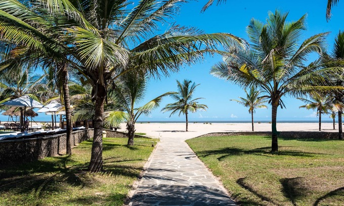 Malindi Hotel | Relax at Ocean Beach Resort & Spa - 5-Star Retreat Awaits