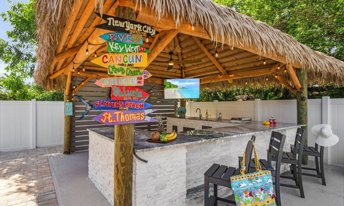 Cypress Lakes Estates House | Ocean Blue: 4BR Home with Heated Pool and Spa Retreat