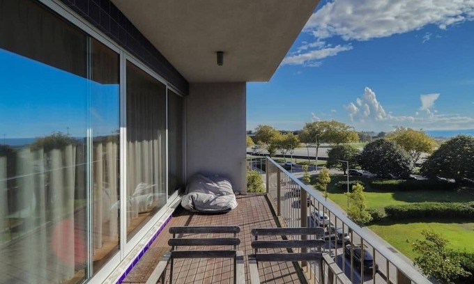Vilarinha Apartment | Ocean Breeze Delight