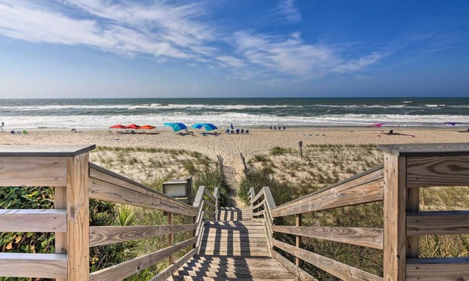 Indian Beach Apartment | Ocean Club Condo: Breathtaking Views & Beach Access Awaits!