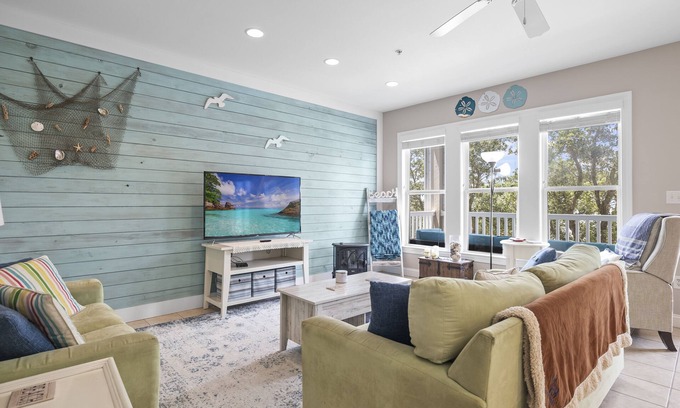 Indian Beach Condo | Ocean Club R202: Soundfront Condo with Pool & Spa
