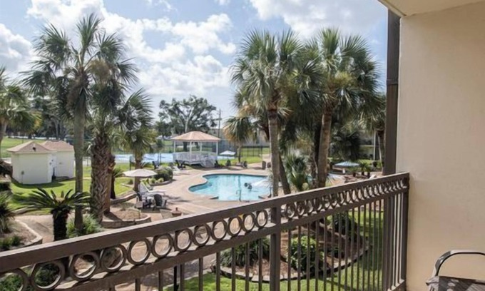 Biloxi Villa | Relax at Ocean Club Villa C-208: 2BR with Pool & Ocean View