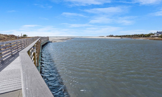 Briarcliffe Acres Condo | Ocean Creek Resort - Unit 2178: Beachfront Retreat with Pool