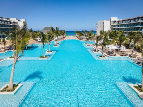 Silver Sands Resort | Ocean Eden Bay: Adults Only Oasis with Private Beach Access