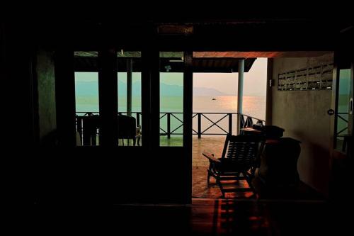 Laem Ngop House | Cozy Oceanfront Home with Spectacular Panorama Views