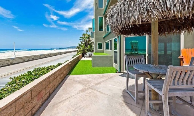 Mission Beach House | Ocean Front 3BR Retreat with Private Patio & Spa Access