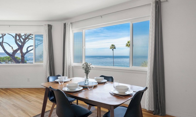 Village of La Jolla House | Oceanview Retreat: Family-Friendly with Kitchen & Breakfast