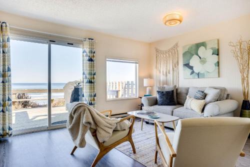 South Beach House | Pet-Friendly Ocean Front Duplex with Breathtaking Views