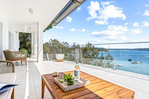 Bundeena House | Oceanfront Retreat - The Lambeth Walk Awaits You