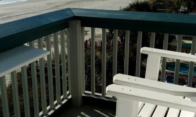 Surfside Beach Condo | Oceanfront Getaway with Million Dollar Views & Spa Access