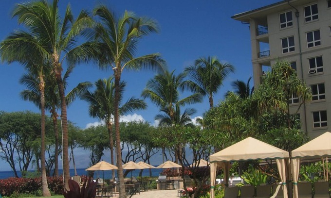 Kaanapali Hotel | Celebrate New Year's Week with Family-Friendly Amenities