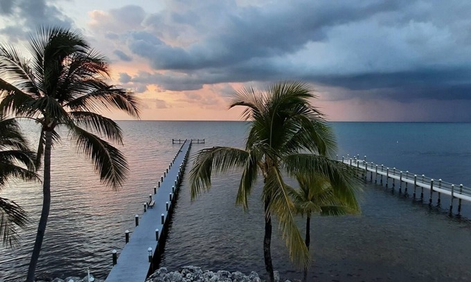 Islamorada House | Ocean Front Town House with Breathtaking Views & Pool