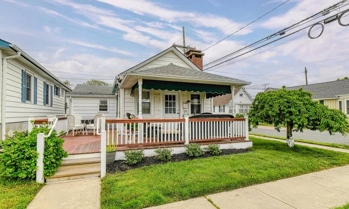 Ocean Grove House | Relaxing Ocean Grove Beach Monthly Rentals - Pet Friendly Stay